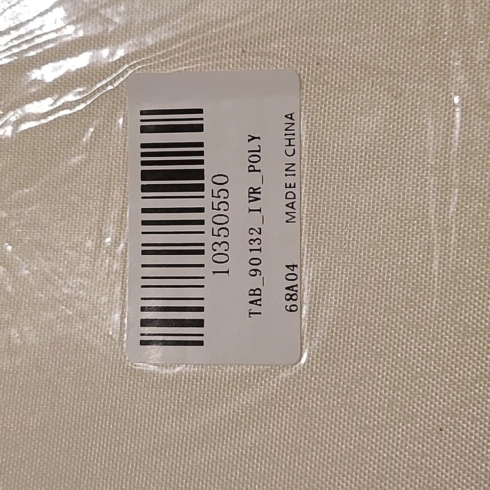 Ivory Polyester Rectangle Tablecloth - Picture 2 of 3